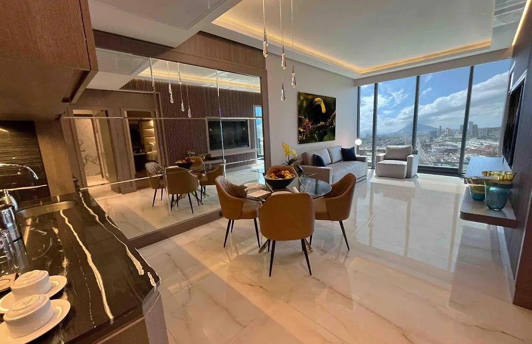Safi Royal Luxury Metropolitan-1