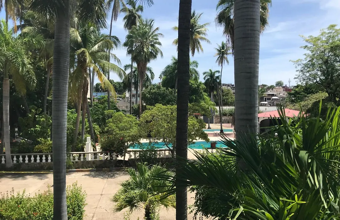 Hotel las hamacas-1
