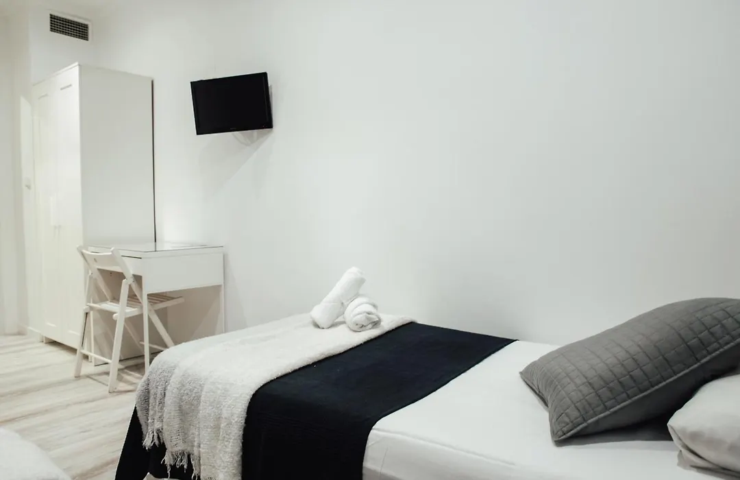 Hostal Ruta de Francia-1