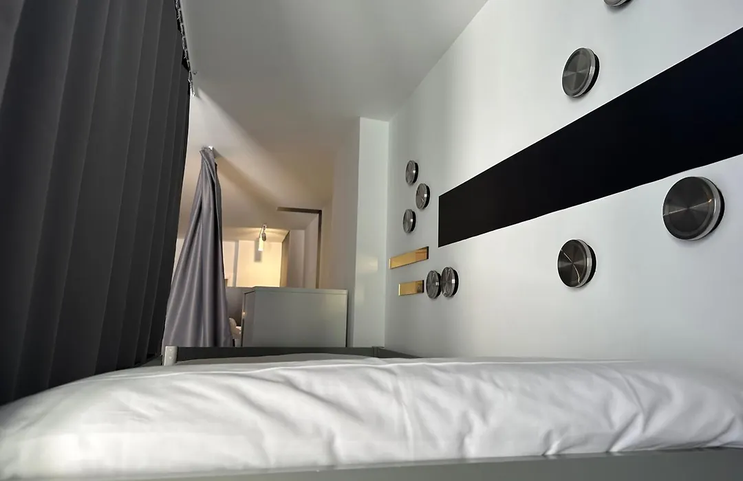 Hostel Alicante A-Cero Living-1