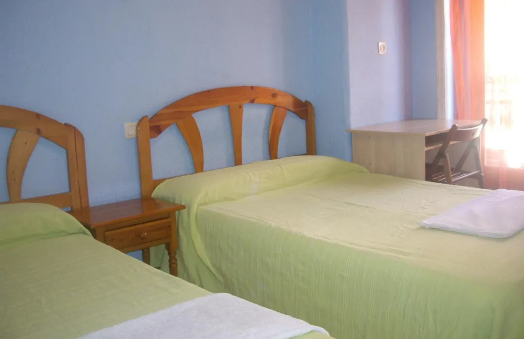 Hostal Pacios-1