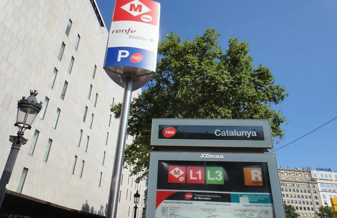 Hostal Live Natura Barcelona (Adults Only)-1