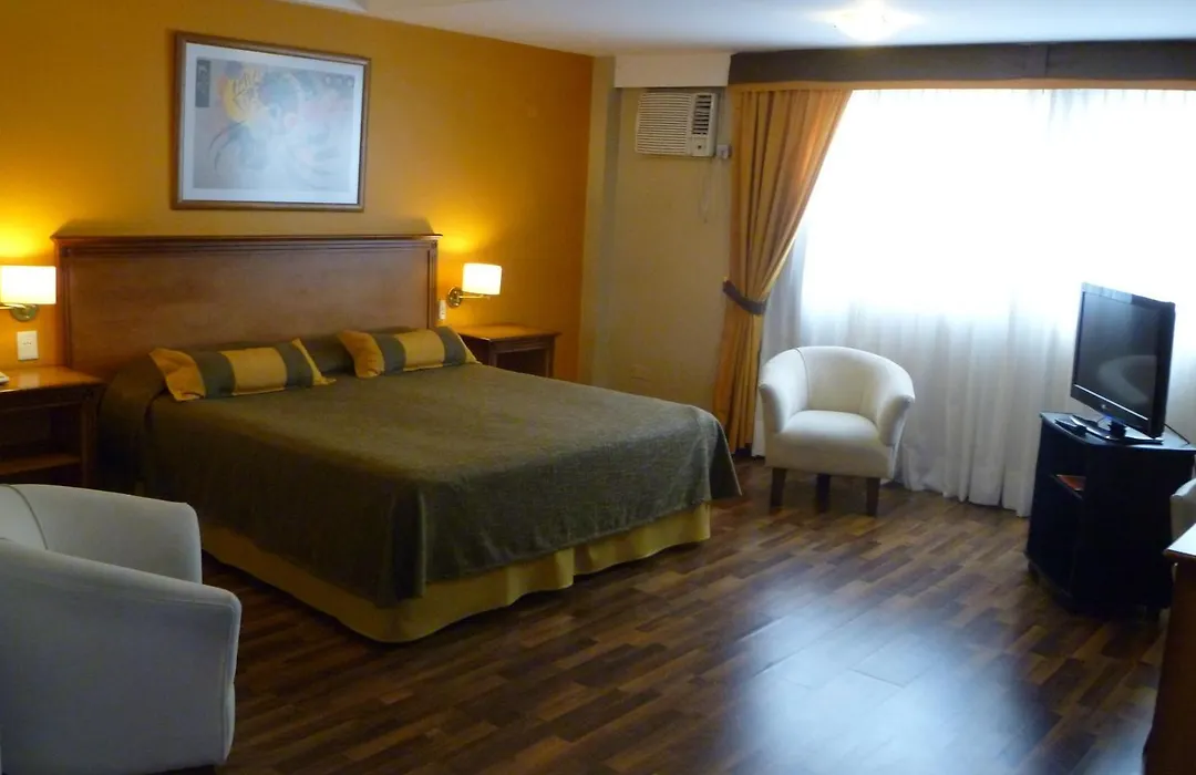 Tritone Hotel-1