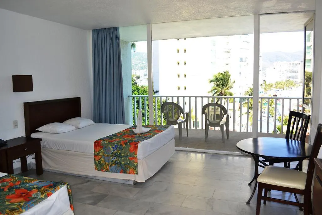 El Presidente Acapulco-1