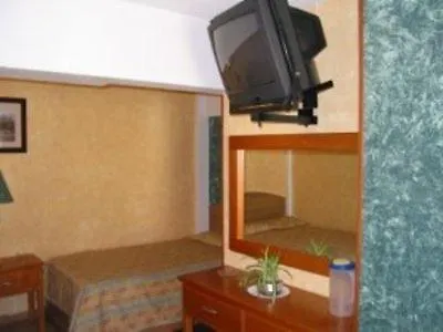 Hotel Del Rio Inn-1