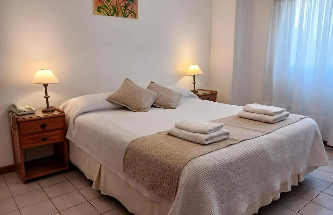 Hotel 30 de Octubre-1