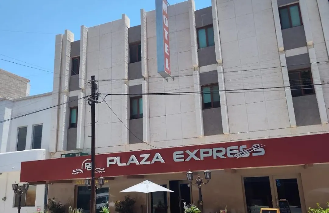 Hotel Plaza Express-1