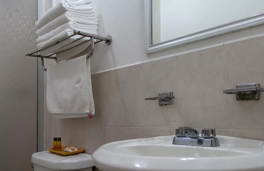 Pequeno Gran Hotel-1