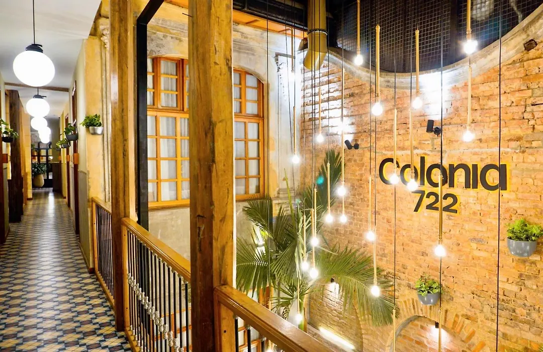 Colonia Suites 722-1