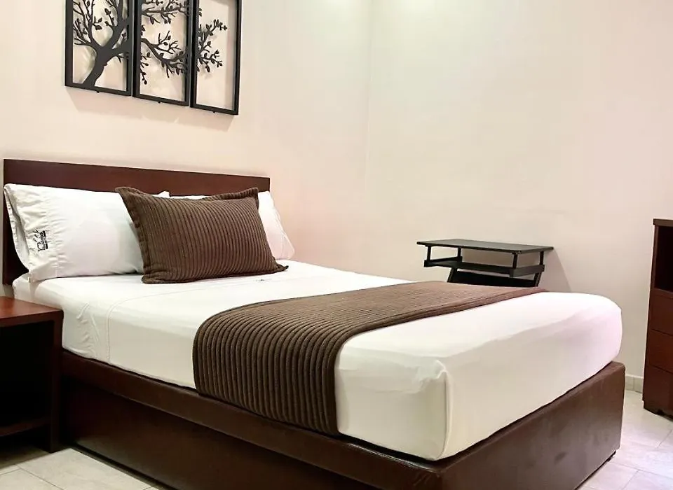 Hotel Via Principal I-1