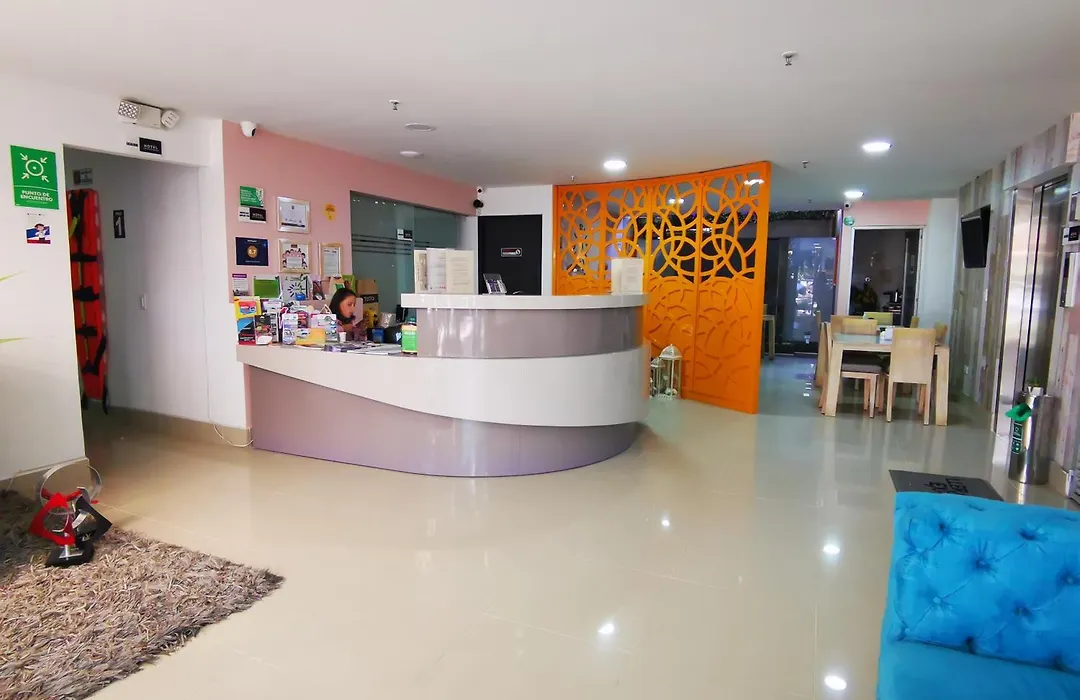 Hotel Lleras Express-1