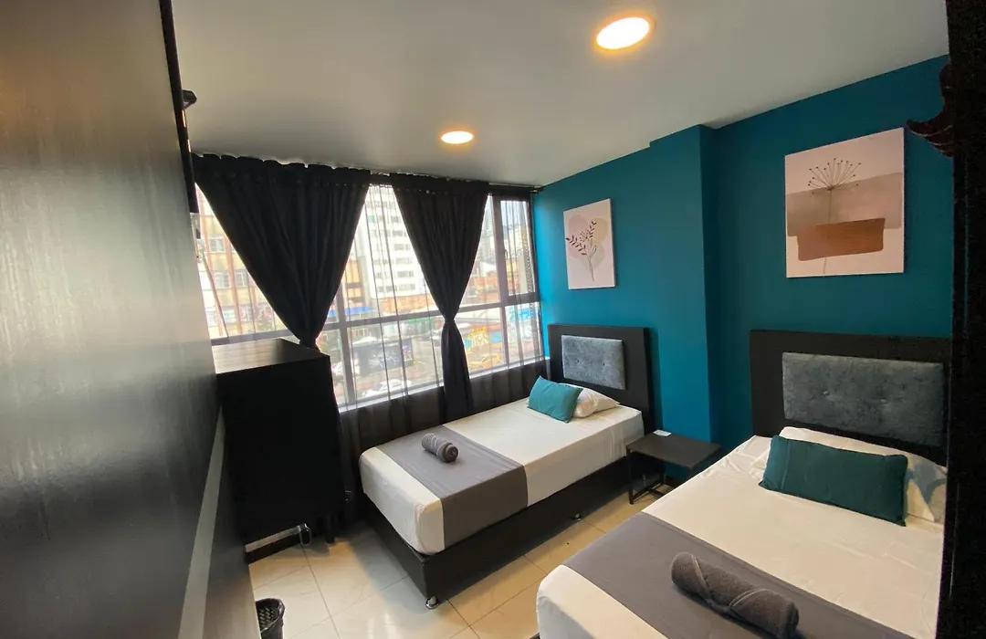 Hoteles Htl-1