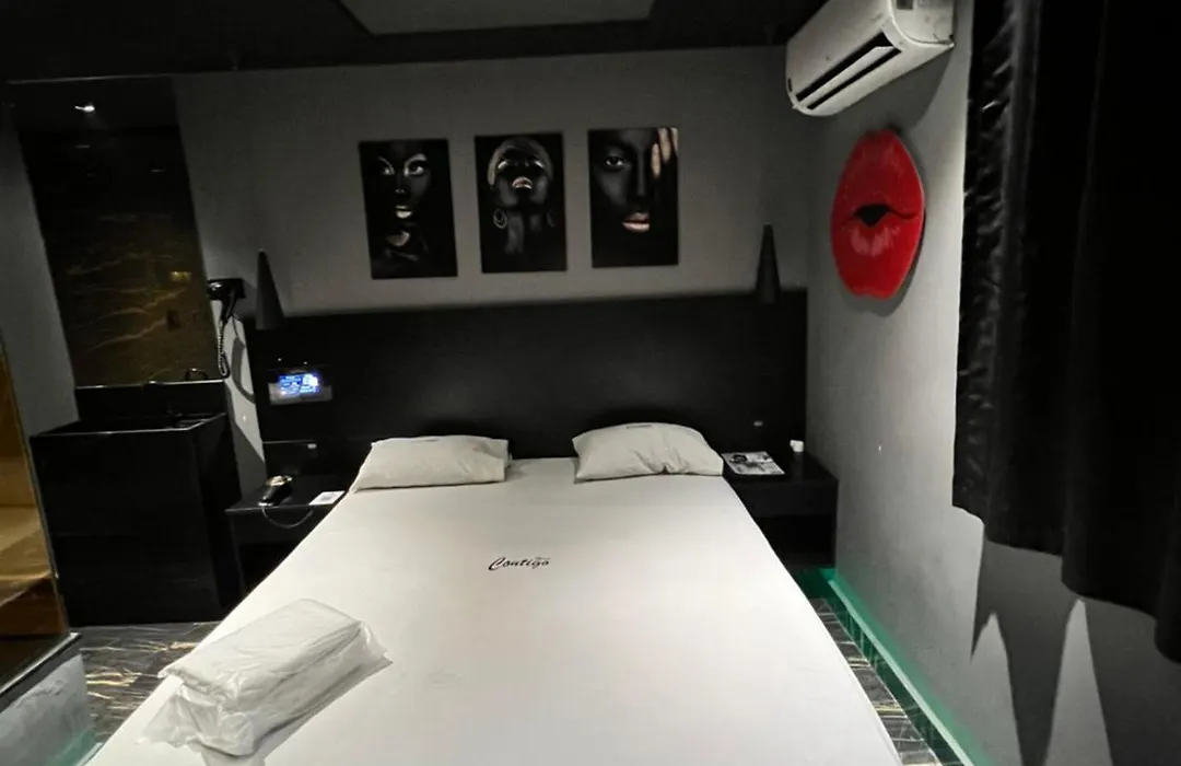 Motel contigo-1