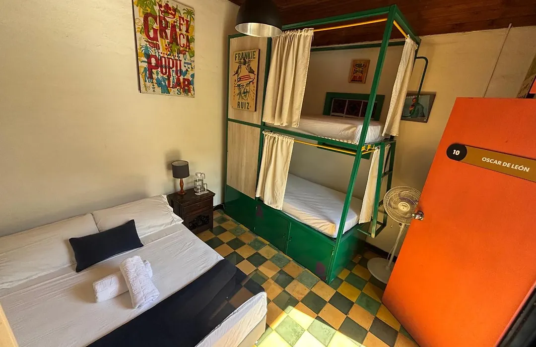 Viajero Hostel Cali&Salsa School-1