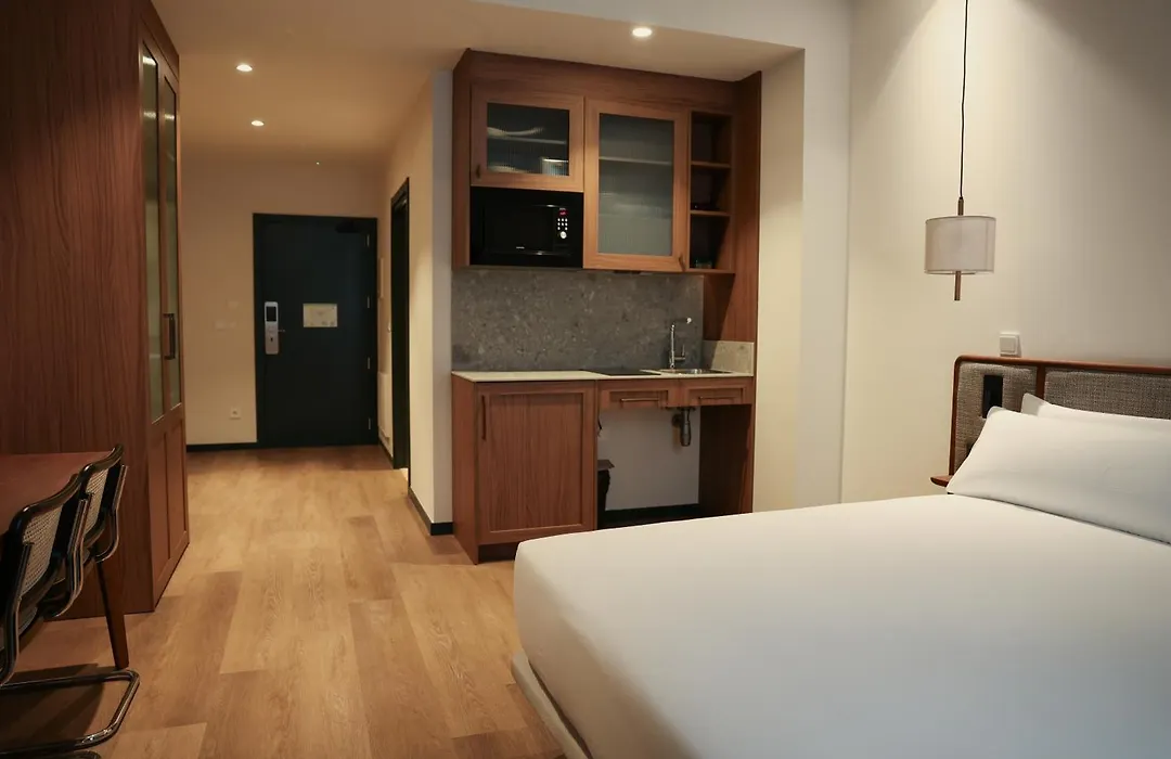 Batimont Suites & Apartments-1