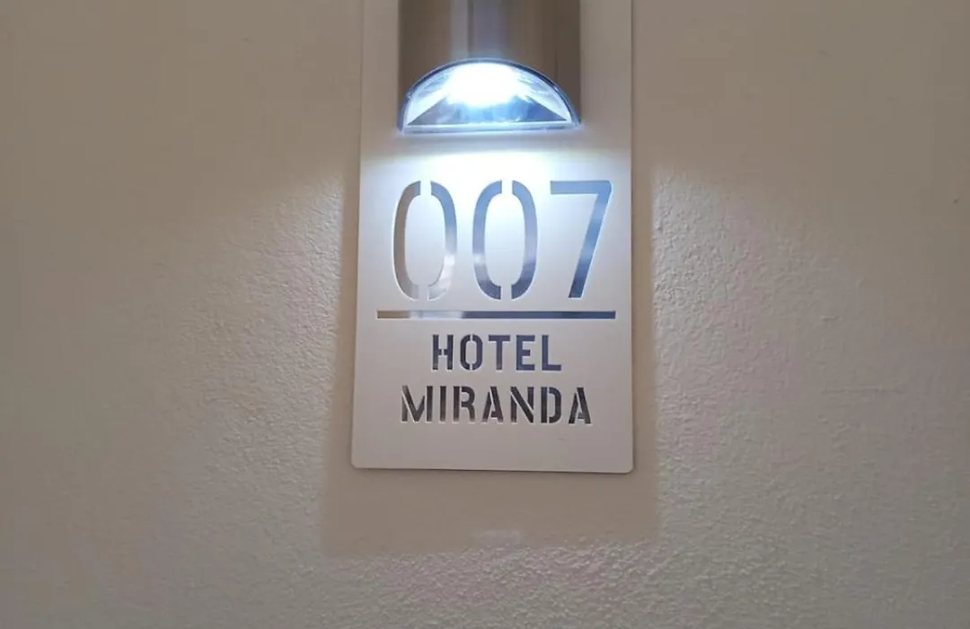 Hotel Miranda-1