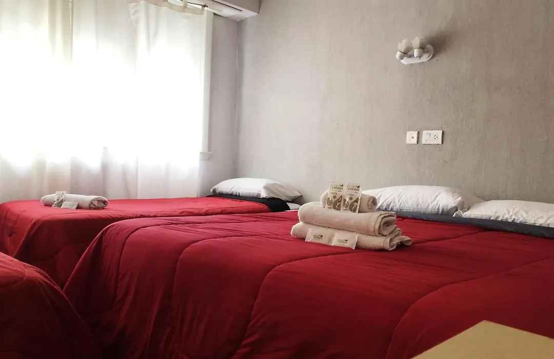 Hotel Tirol-1