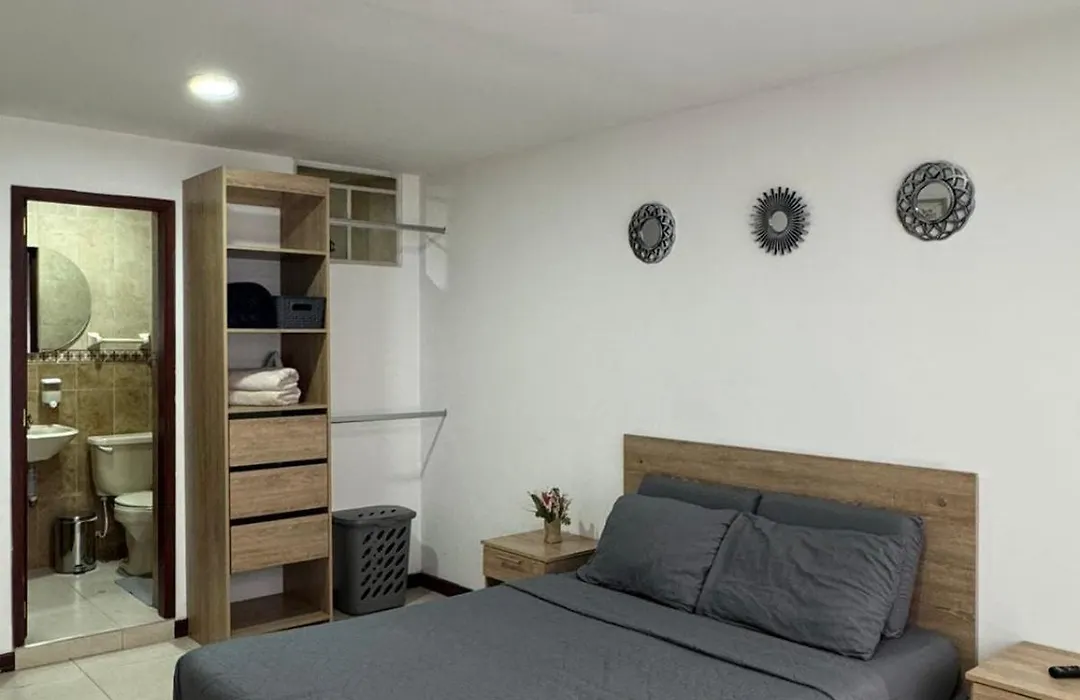 Hostelfc San Luis-1