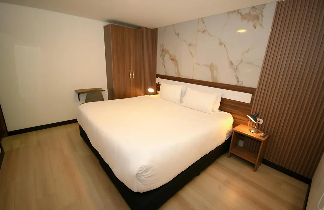 Hotel American Visa Boutique-1