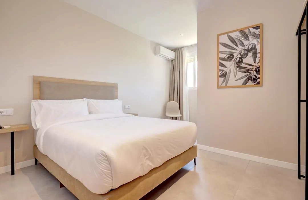 Hostal Puerta Almar-1