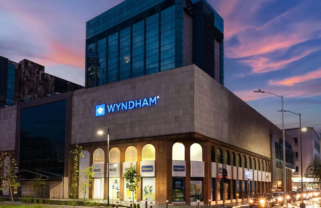 Wyndham Monterrey Ambassador Centro-1