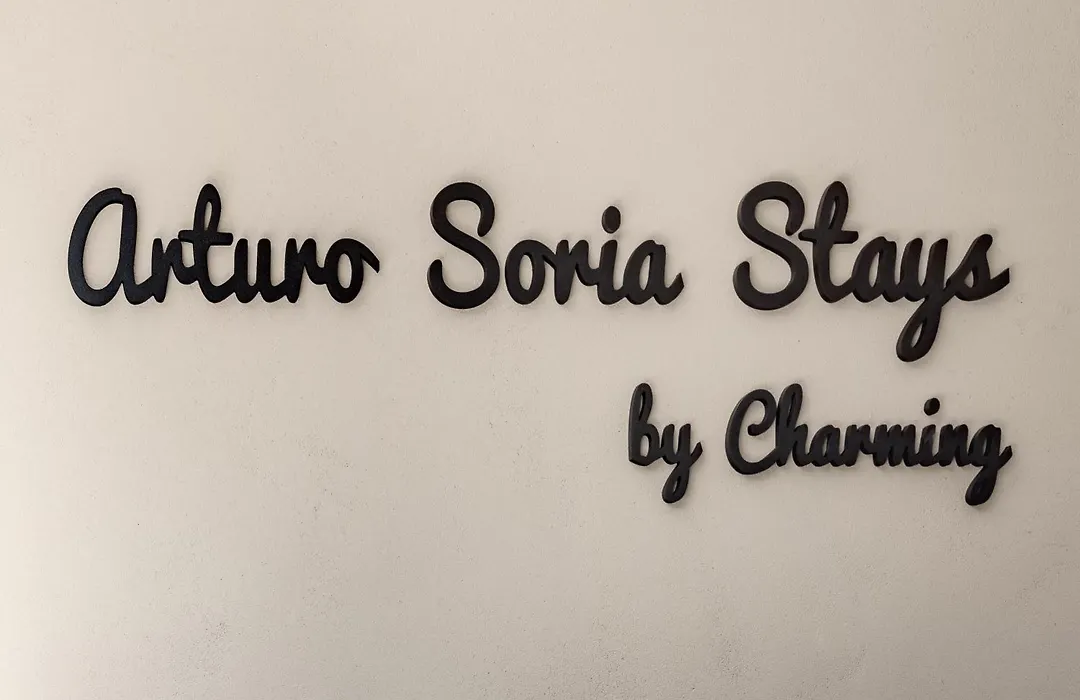 Arturo Soria Stays By Charming-1