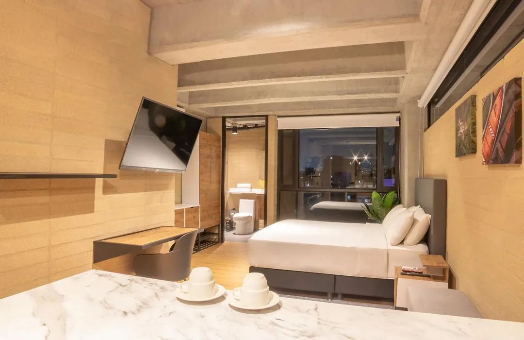 Loft 43-1