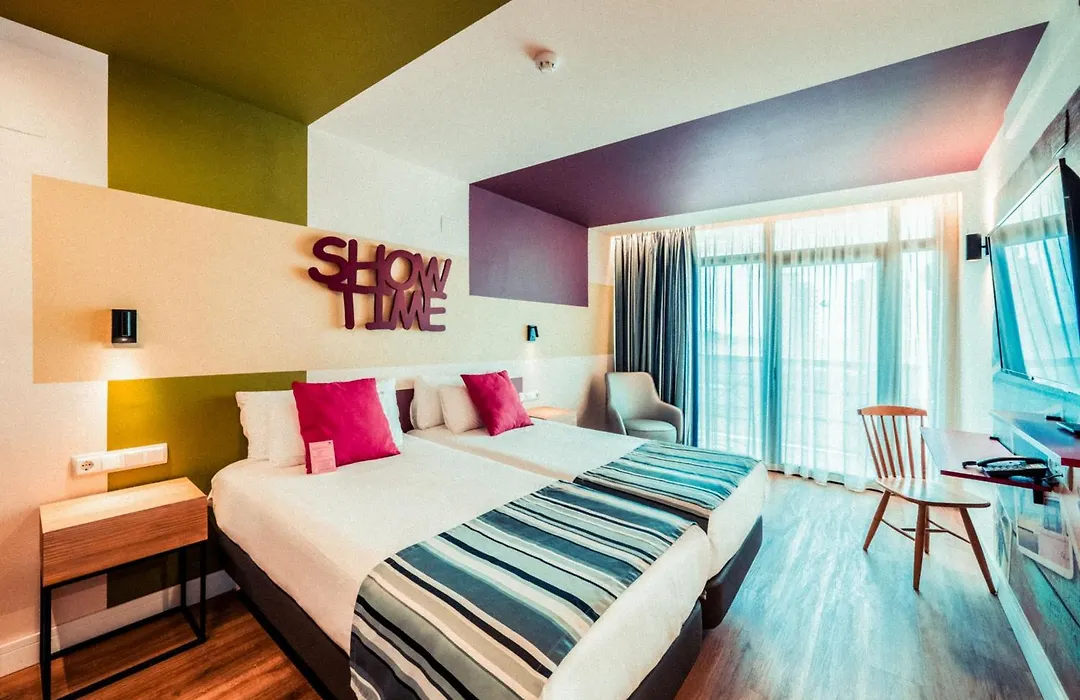 Marina Resort Benidorm - The Original Benidorm Vibe-1