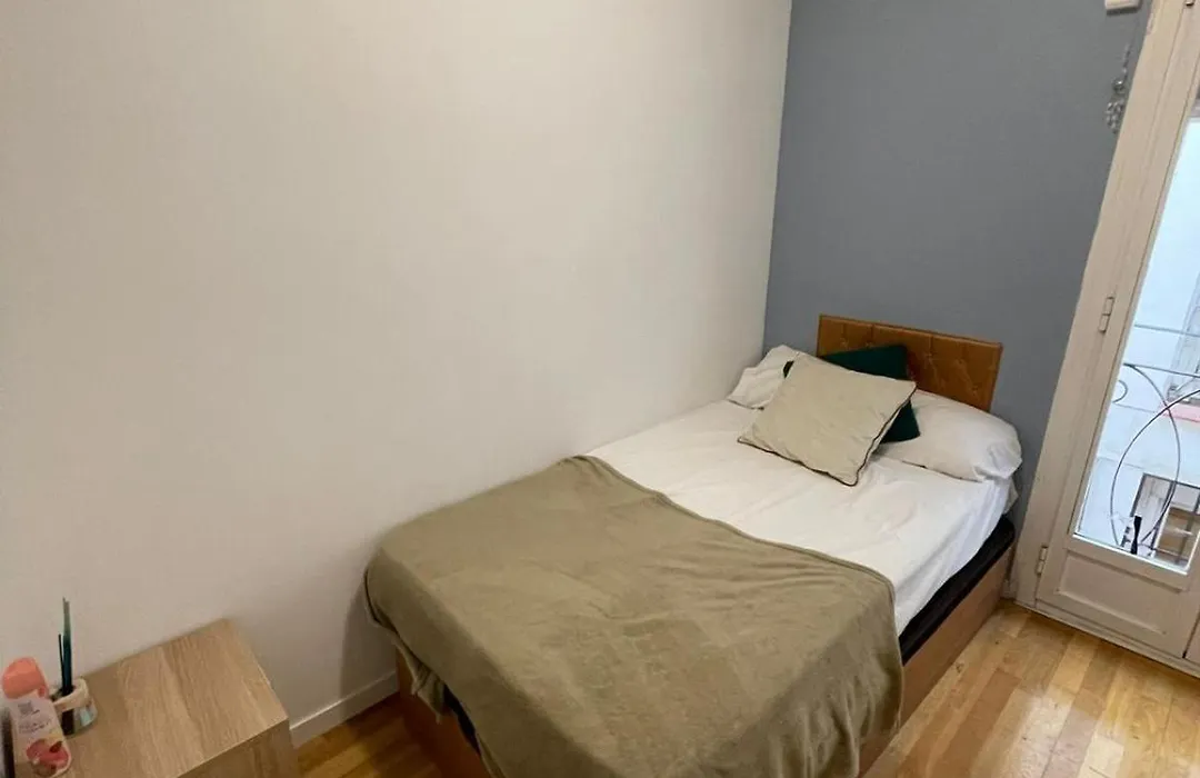 Cozy Family Apartment-1