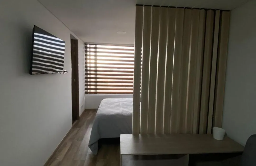 Tribeca 94-1