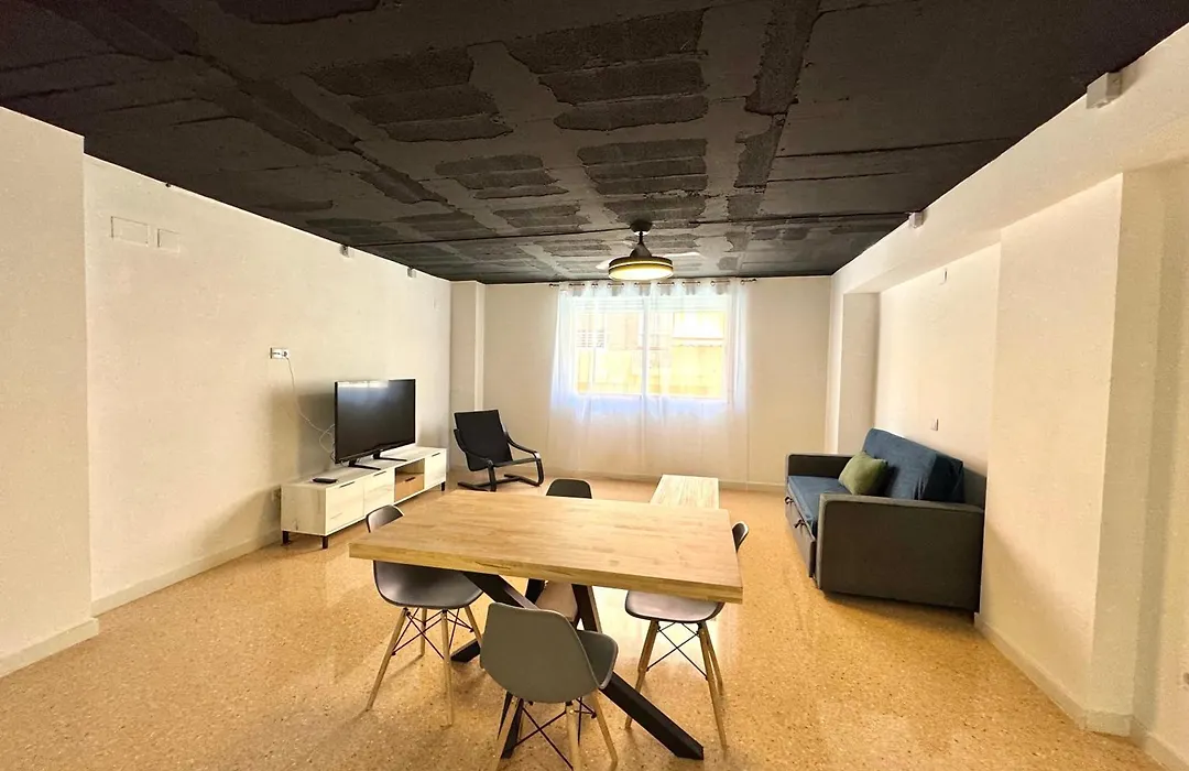 Deshoras Apartments-1