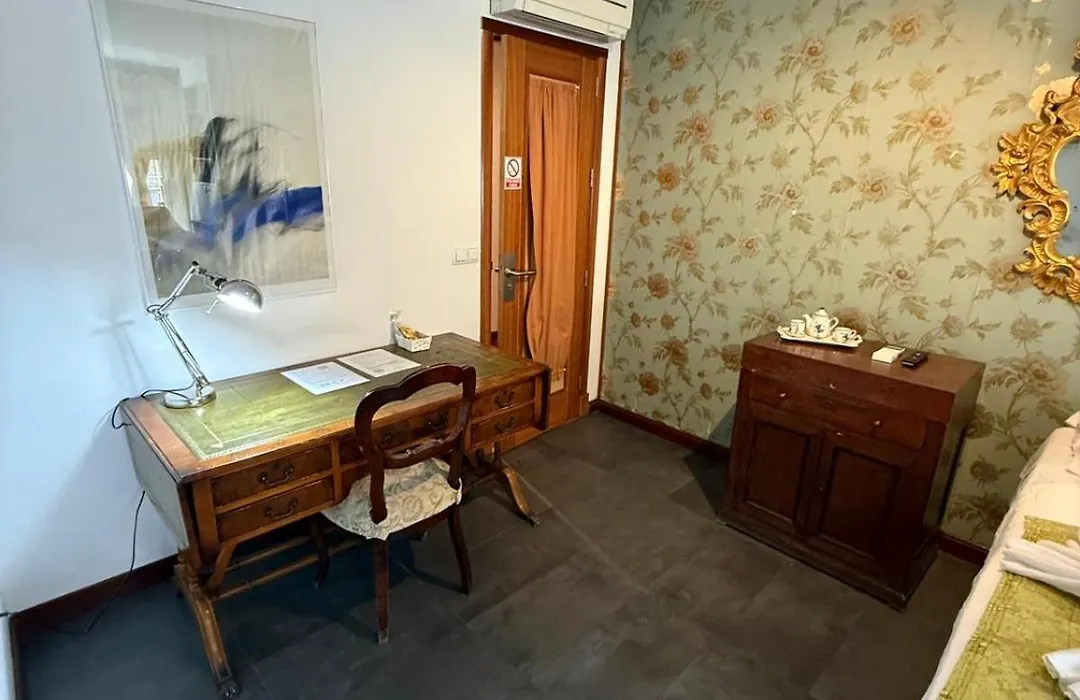 Hostal Rual-1