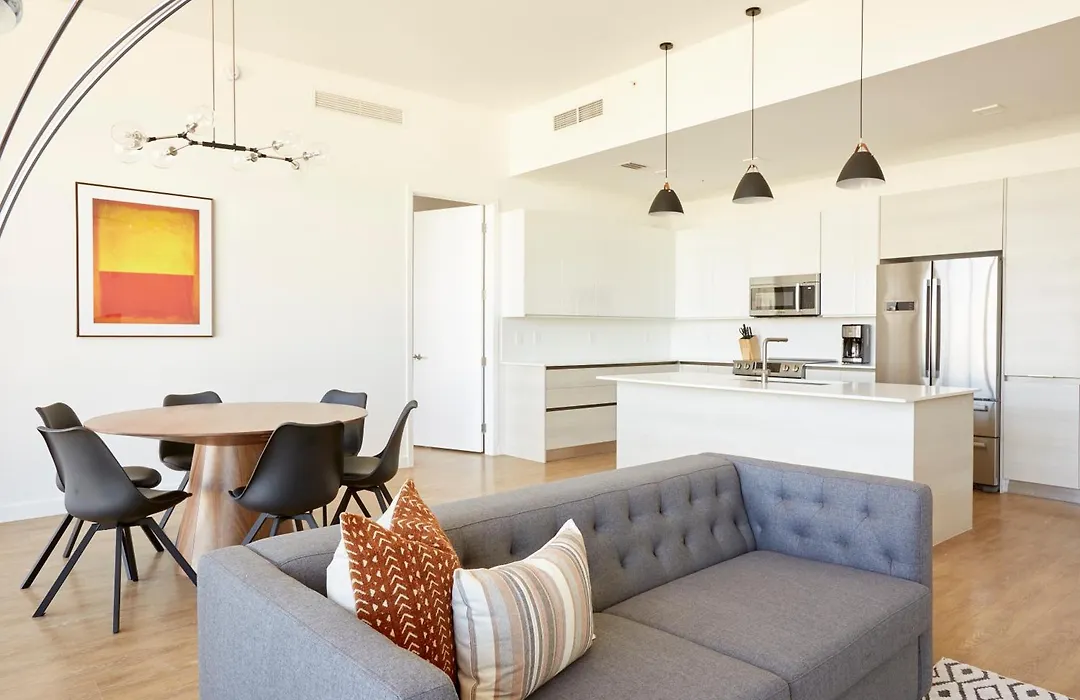 Sonder 17West-1