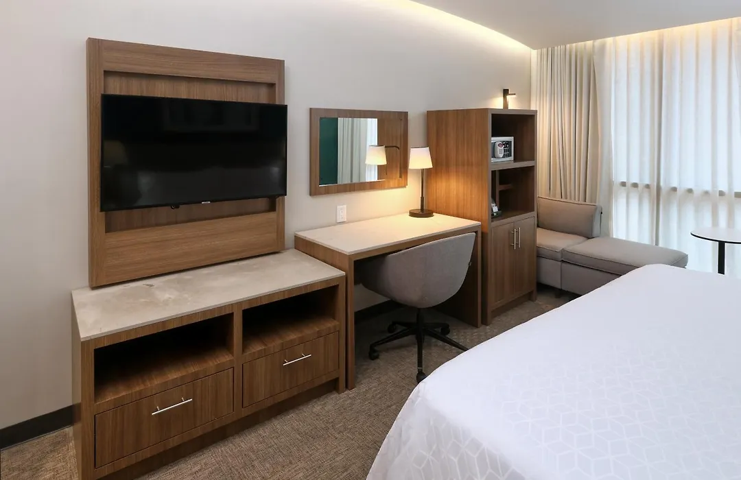 Holiday Inn Hotel&Suites Mexico Medica Sur by IHG-1