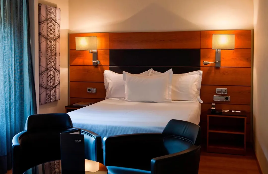 Ac Hotel Carlton Madrid By Marriott-1