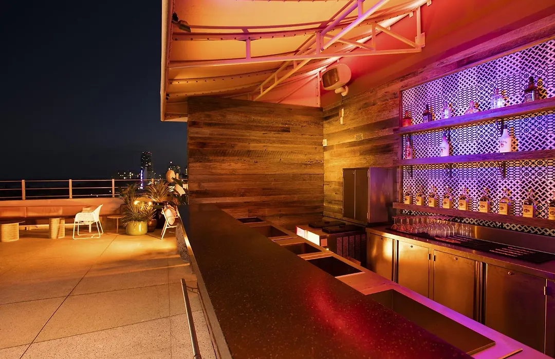 Clevelander Hotel (Adults Only)-1