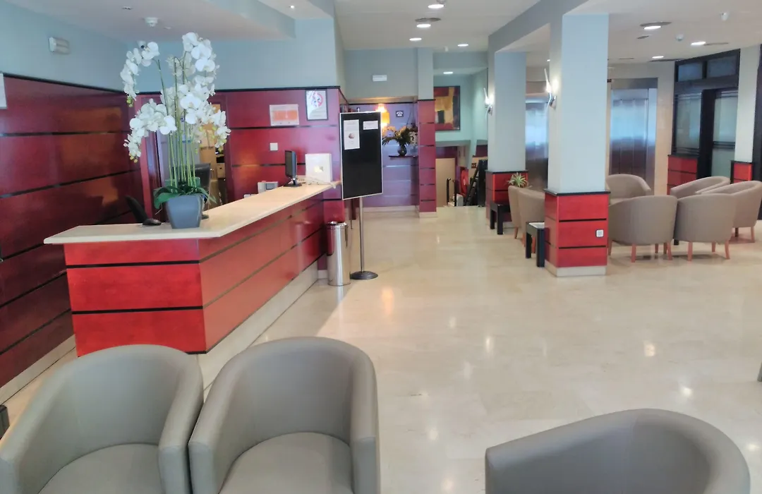Hotel Glories-1