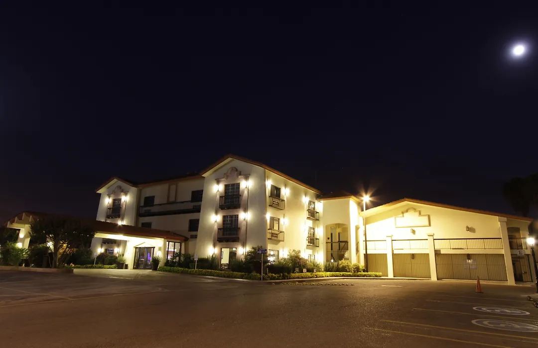Quinta Dorada Hotel&Suites-1