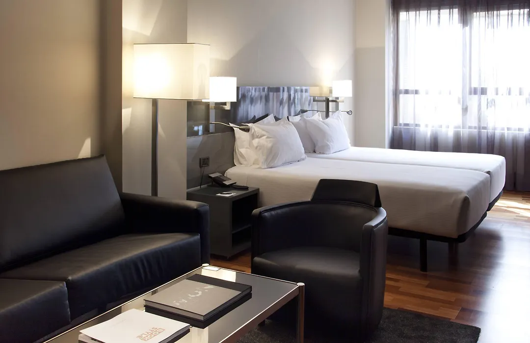 AC Hotel Avenida de América by Marriott-1