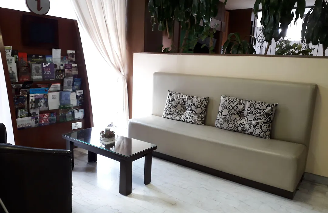 Hotel Napoles-1
