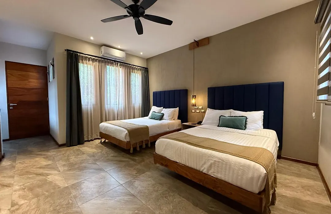 Hotel Arista 1026-1