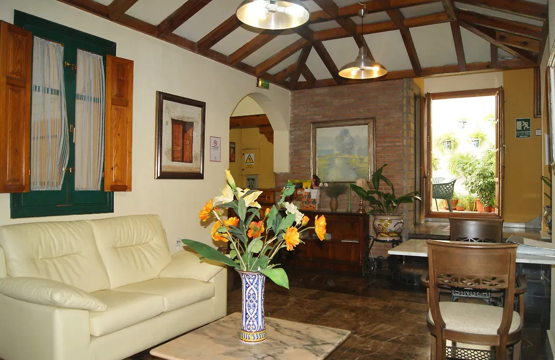 Hotel Almona-1