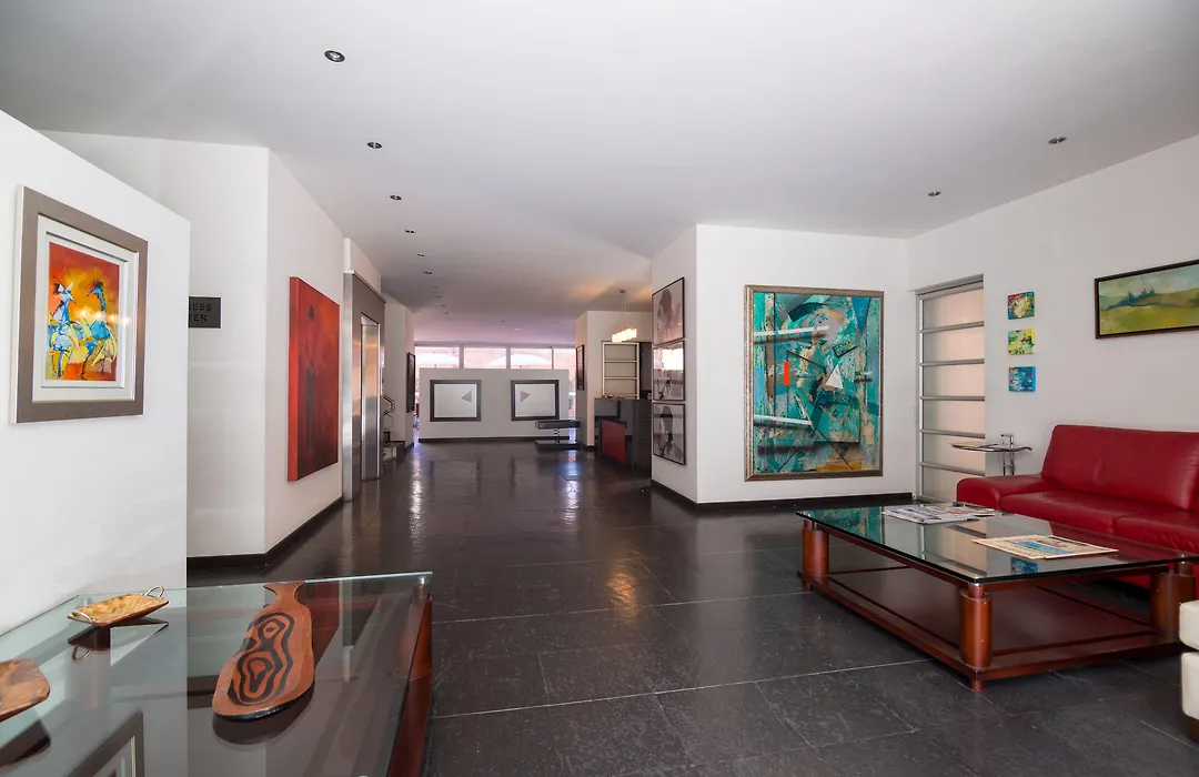 Suites Casa 95-1
