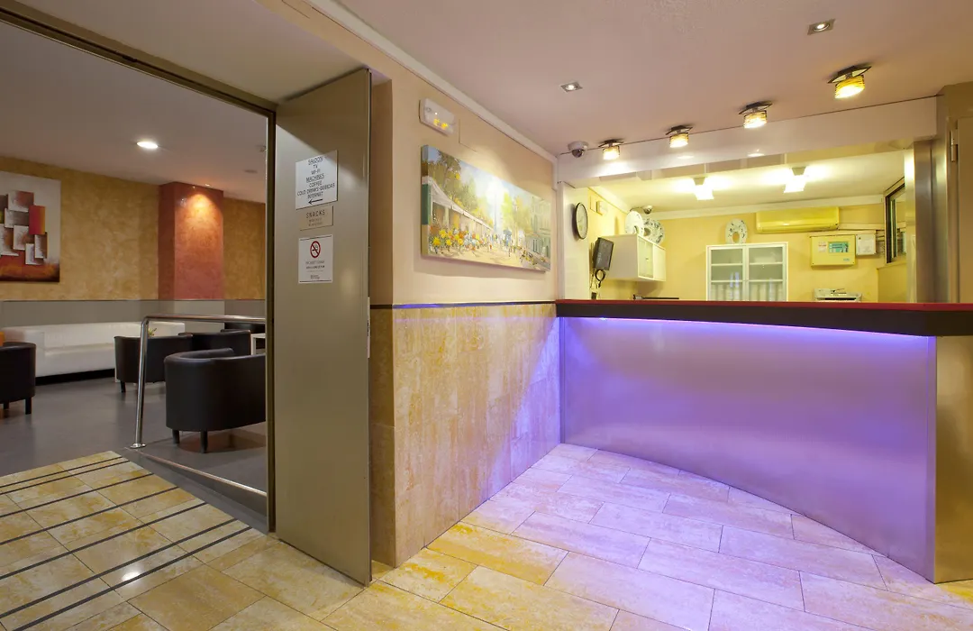 Hostal Barcelona-1