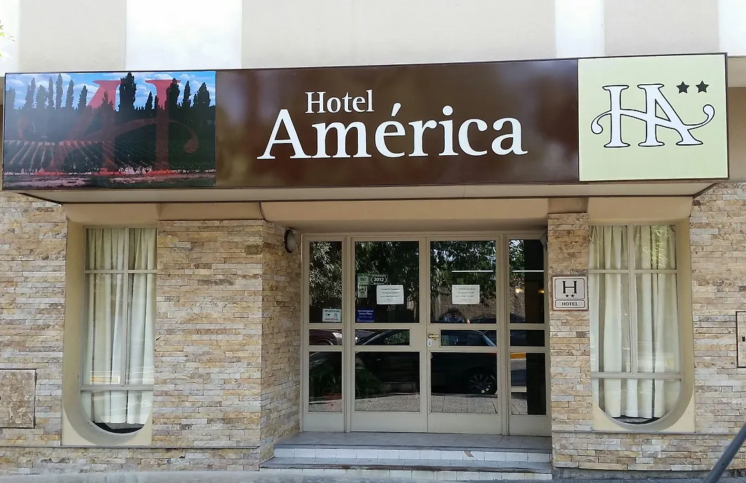 Hotel America-1