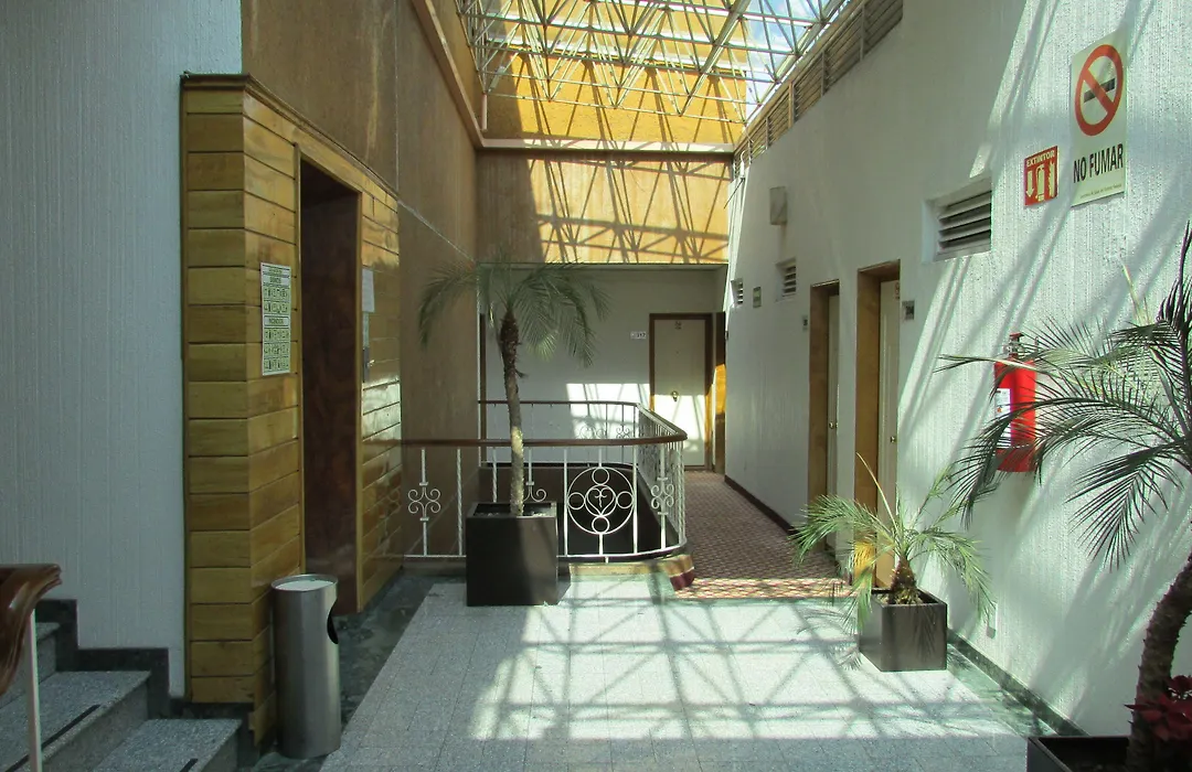 Hotel Mina-1