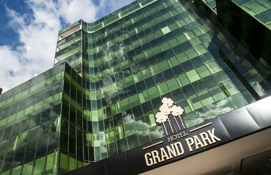 Hotel Grand Park-1