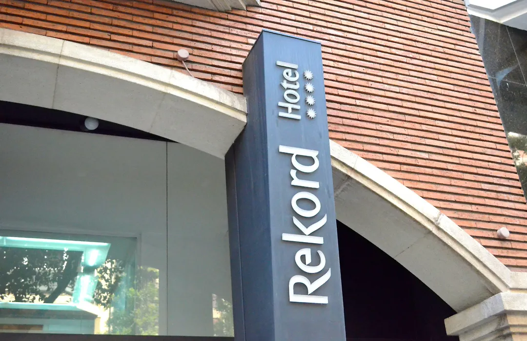 Atenea Rekord Suites Barcelona-1