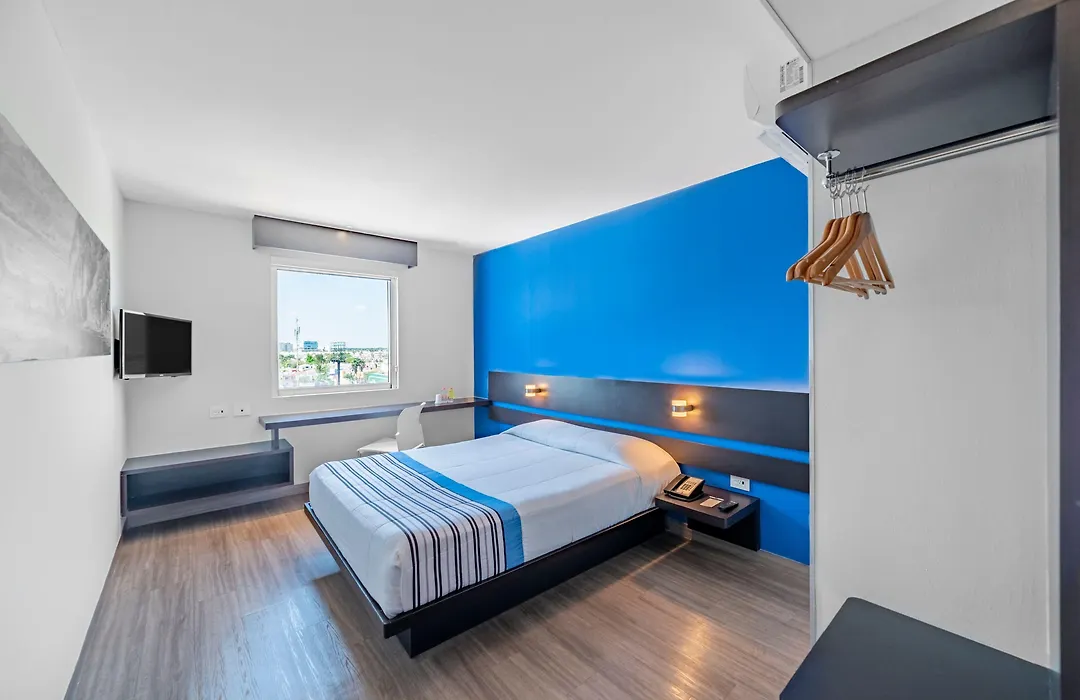 City Express Junior By Marriott Merida Altabrisa-1