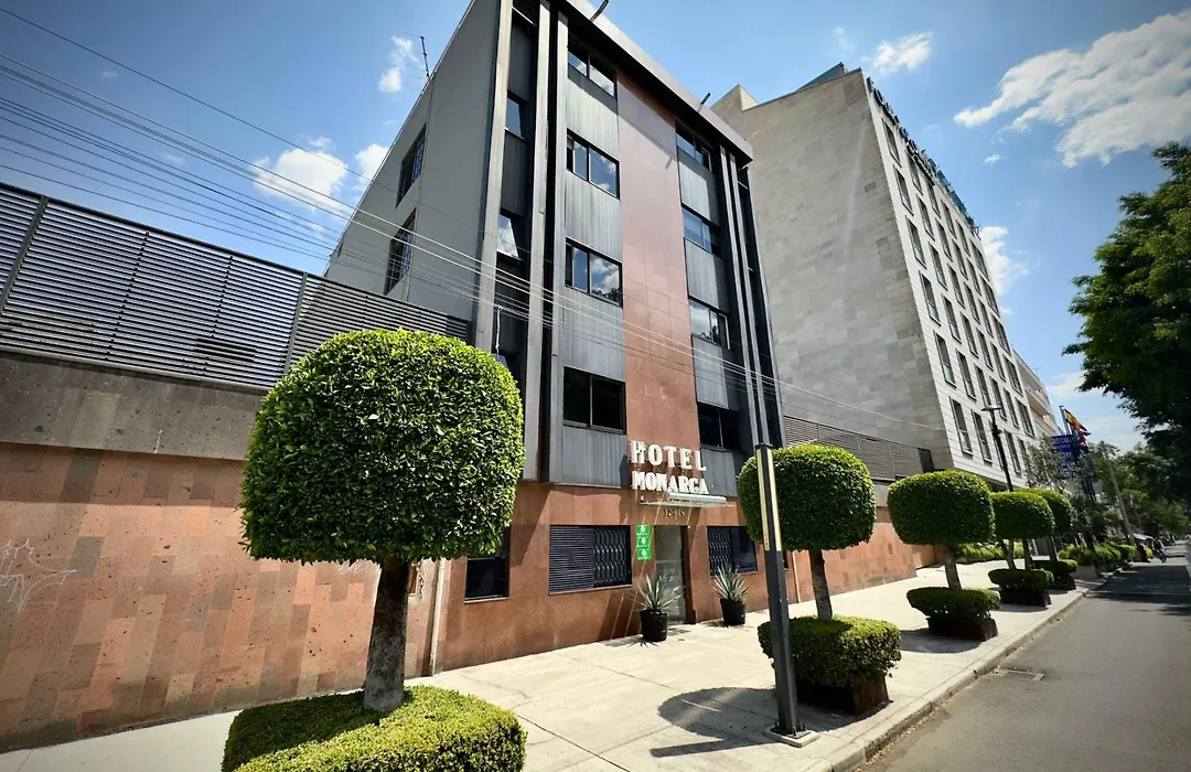 Hotel Monarca-1